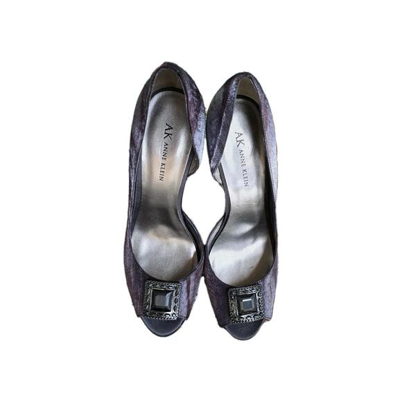 ANNE KLEIN FABRIC SATIN UPPERS Size 8.5 Plum OPEN TOE D'ORSAY STYLE SHOES - Picture 2 of 15